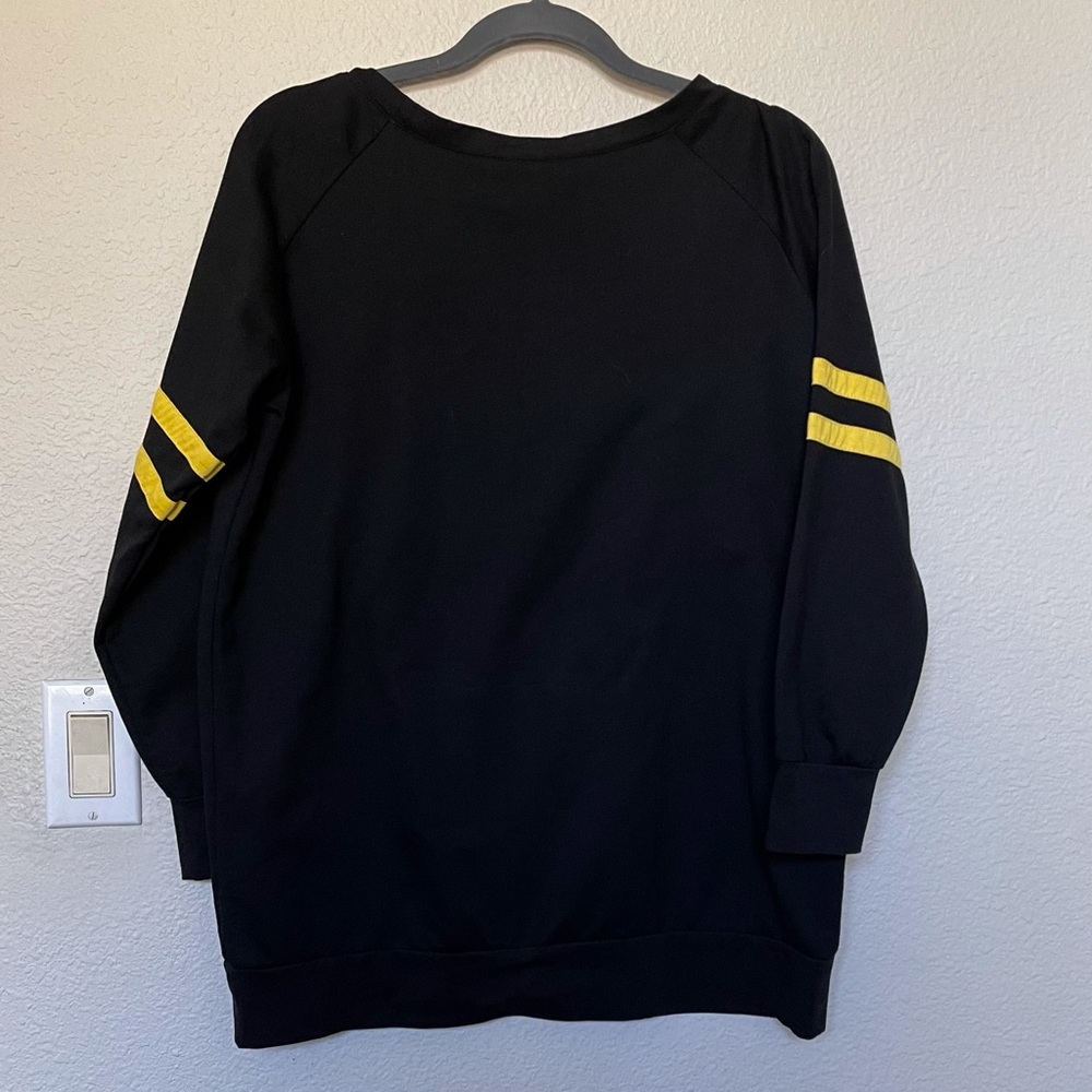 Universal Studios Harry Potter Long Sleeved Fleece Shirt - Picture 3 of 10